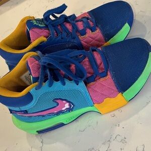 LeBron Witness 8 “I Promise School” basketball shoes 8.5